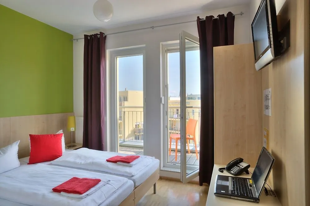 Meininger Hotel Berlin Alexanderplatz