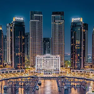 Отель Vida Creek Harbour ****