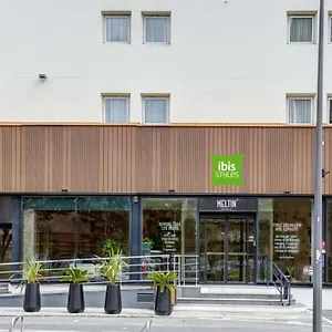 Hotel Ibis Styles Palais Des Congres Velodrome