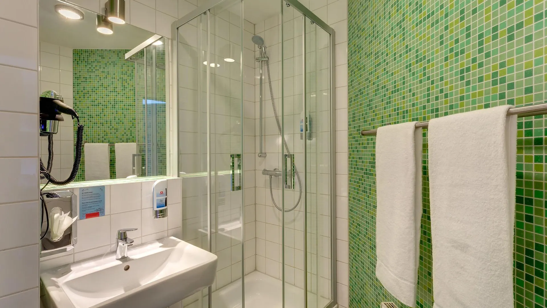 Meininger Hotel Berlin Alexanderplatz