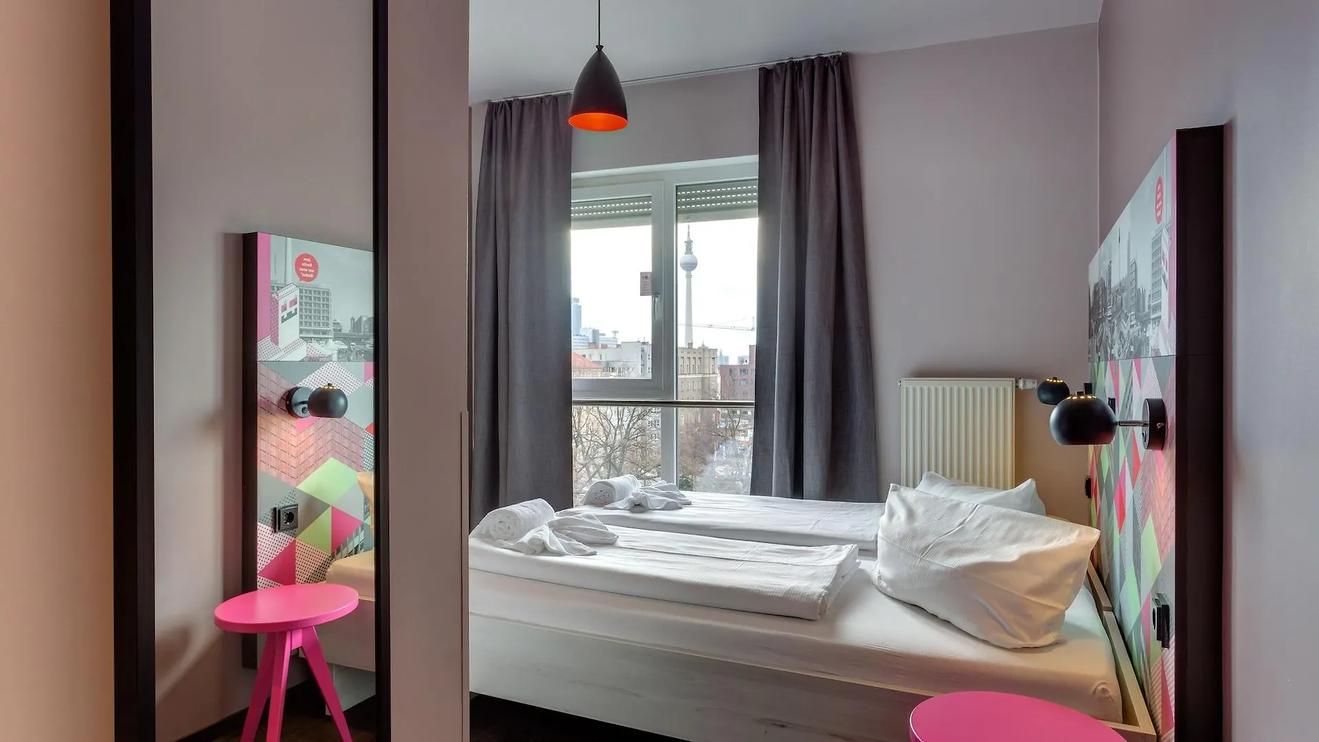 Meininger Hotel Berlin Alexanderplatz